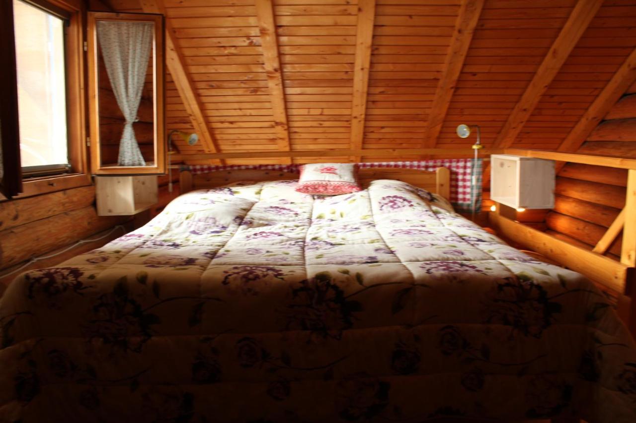 B&B Le Corone - Chalet Nel Bosco Cavalo Exterior foto